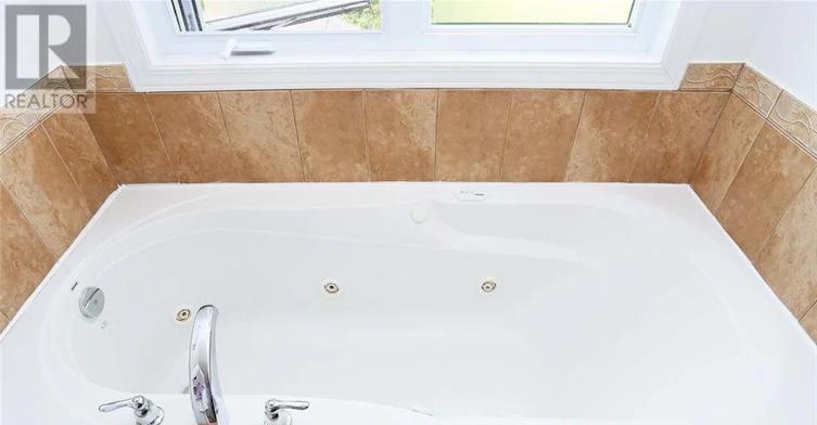 68 Encore Private, Ottawa, ON, K2E 0A2 - 19