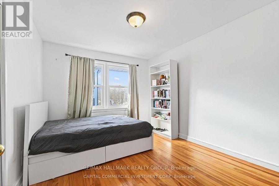 1-220 Compton Avenue, Ottawa, ON, K2A 5A9 - 4