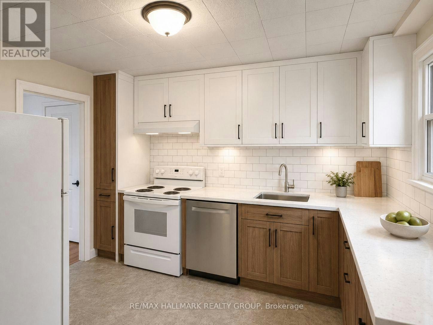 1-220 Compton Avenue, Ottawa, ON, K2A 5A9 - 5