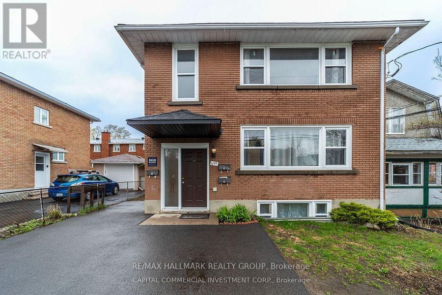 1-220 Compton Avenue, Ottawa, ON, K2A 5A9