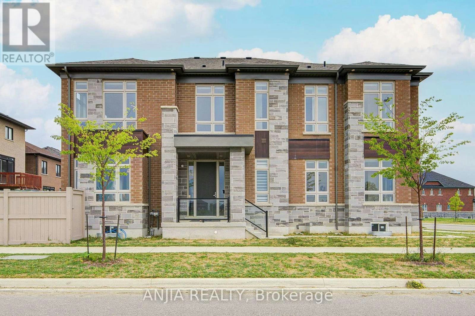 80 William Logan Drive, Richmond Hill, ON, L4E 1J9