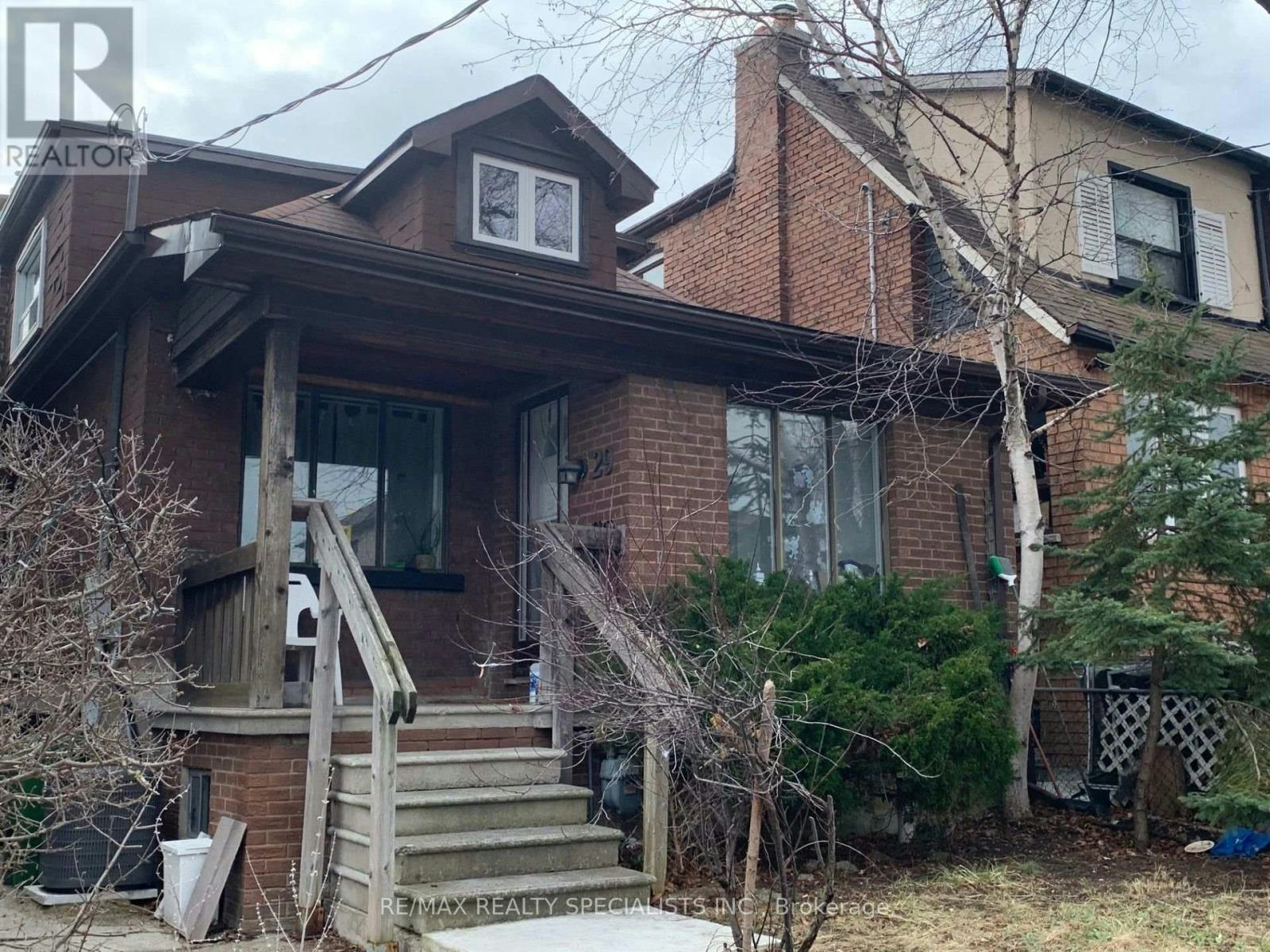 LOWER-29 Goodwood Avenue, Toronto, ON, M6E 1J1