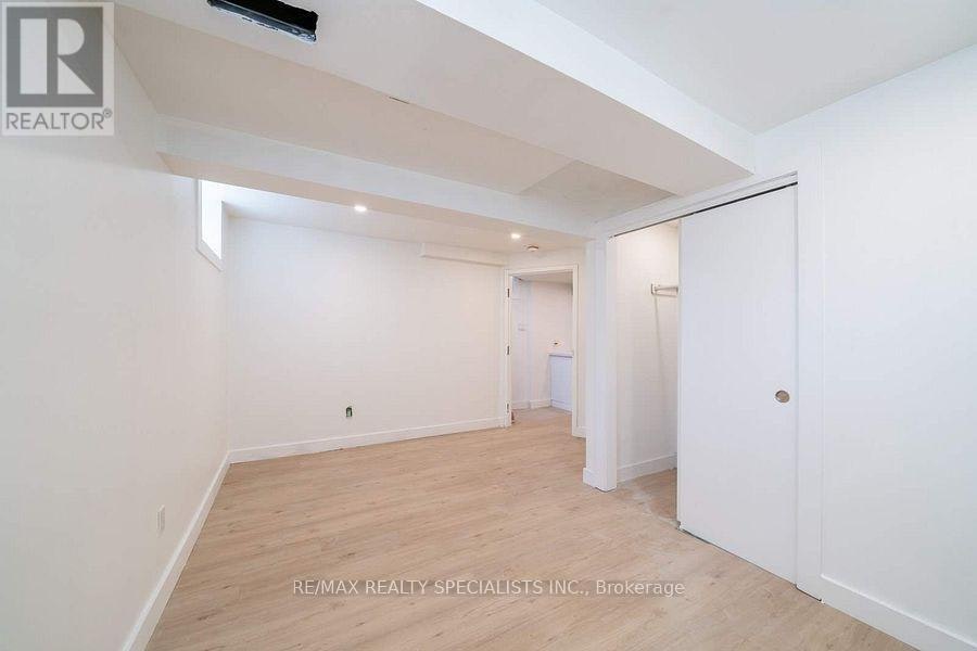 LOWER-29 Goodwood Avenue, Toronto, ON, M6E 1J1 - 12