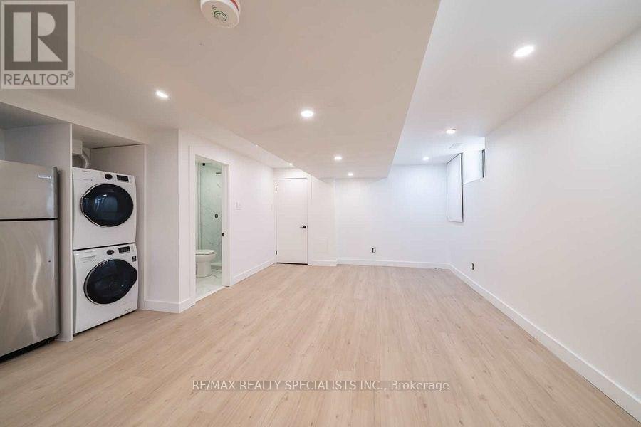 LOWER-29 Goodwood Avenue, Toronto, ON, M6E 1J1 - 8