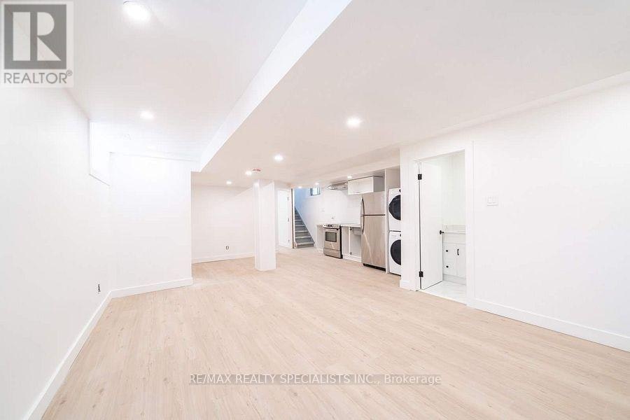 LOWER-29 Goodwood Avenue, Toronto, ON, M6E 1J1 - 3
