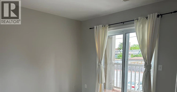 3-809 Erie Street East, Windsor, ON, N9A 3Y5 - 3