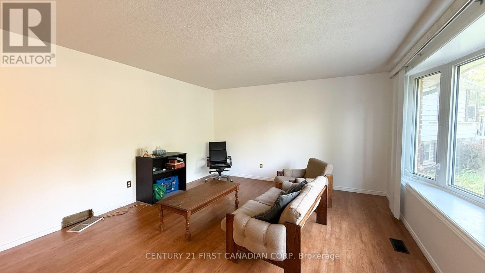 80 Rollscourt Place, London, ON, N6G 1M2 - 4