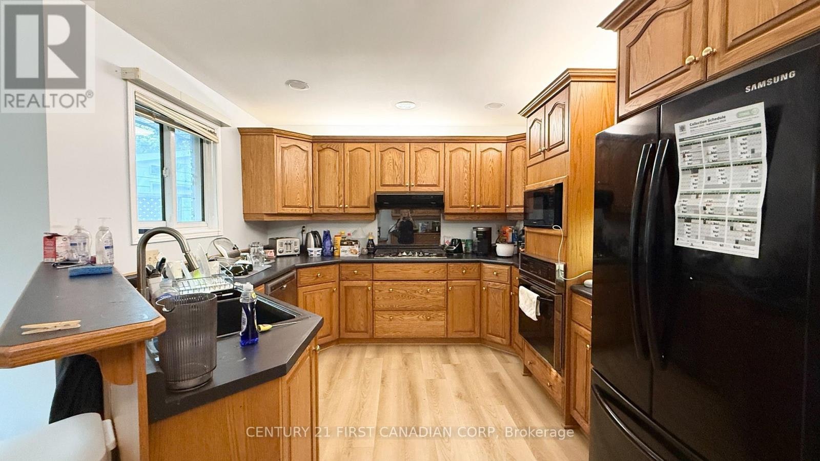 80 Rollscourt Place, London, ON, N6G 1M2 - 6