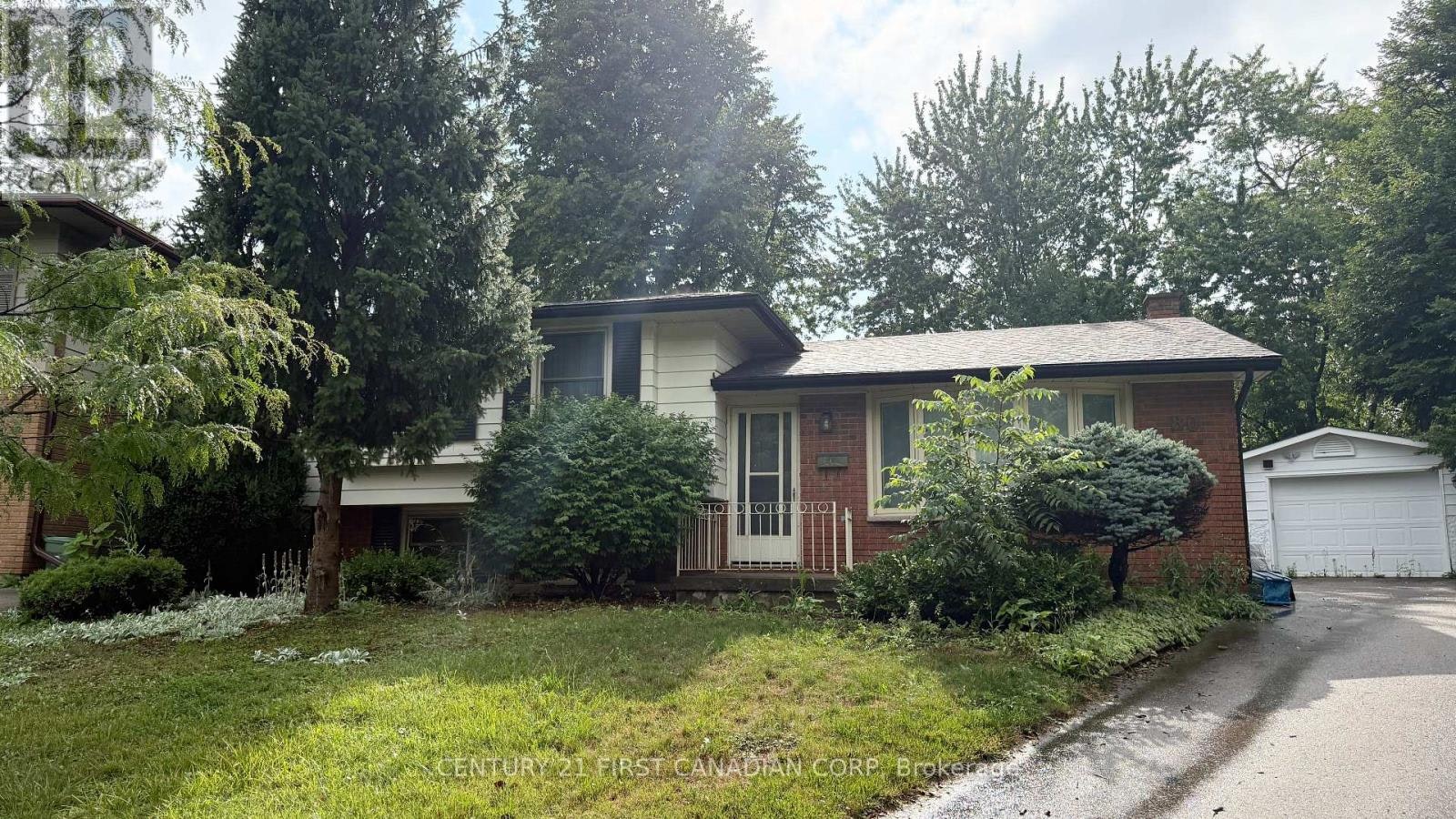 80 Rollscourt Place, London, ON, N6G 1M2 - 2