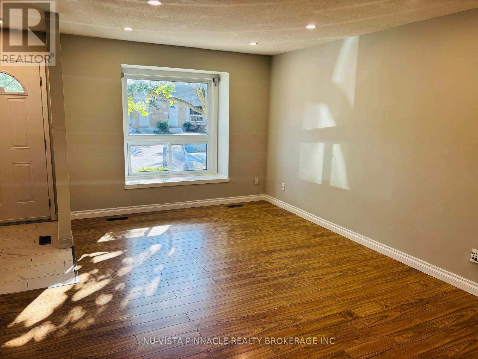 39-577 Third Street, London, ON, N5V 4B9 - 2