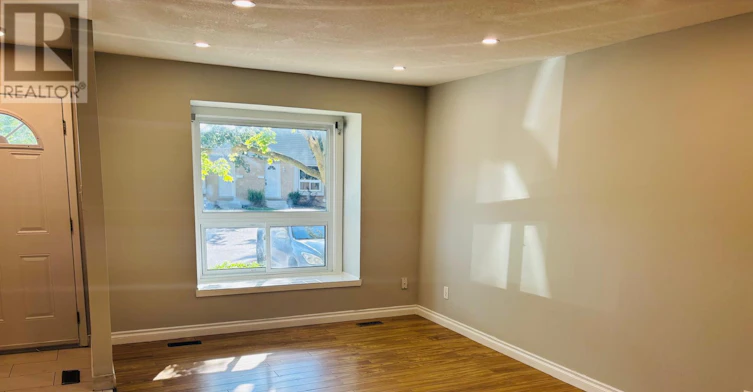39-577 Third Street, London, ON, N5V 4B9 - 2