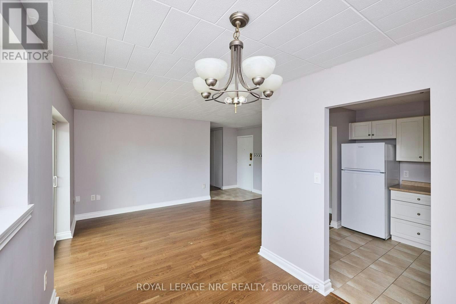 15-90 Woodlawn Road, Welland, ON, L3C 3J5 - 9