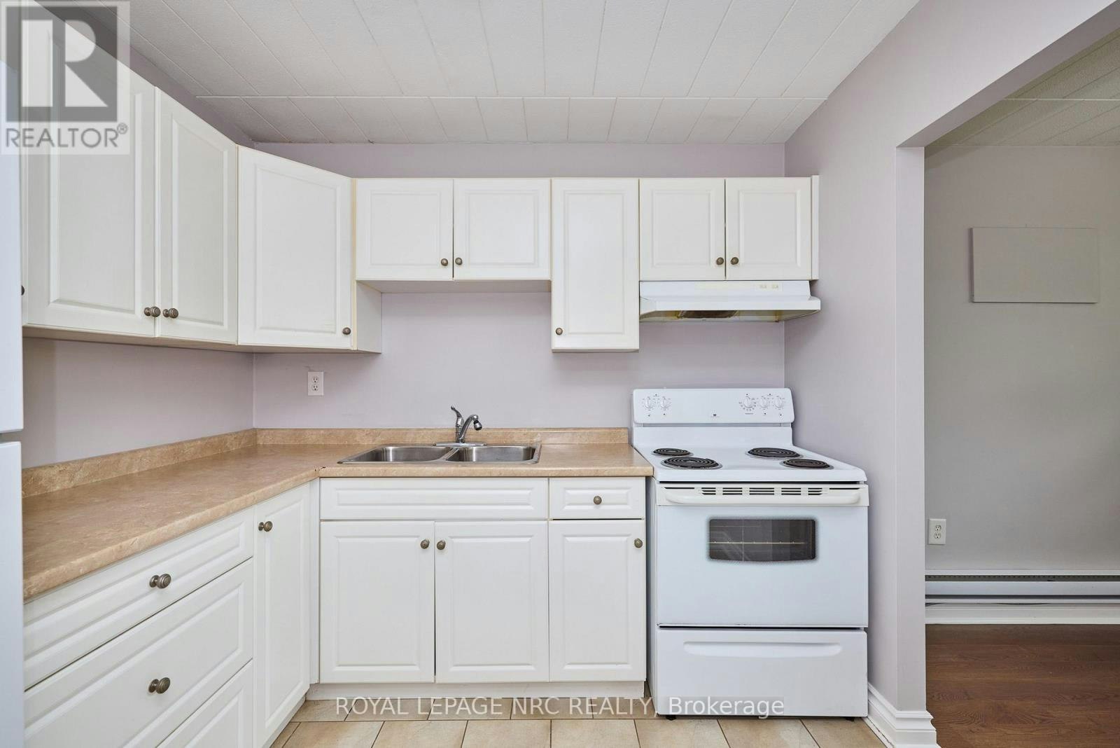 15-90 Woodlawn Road, Welland, ON, L3C 3J5 - 12