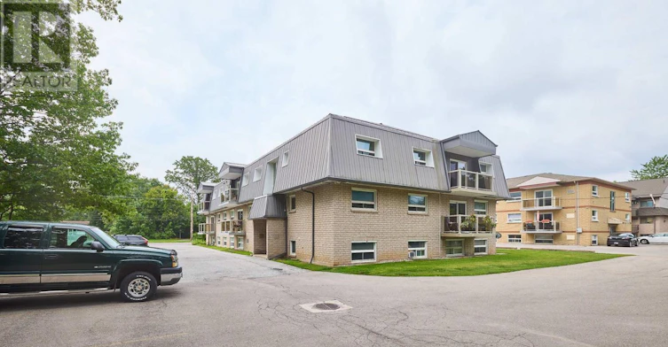 15-90 Woodlawn Road, Welland, ON, L3C 3J5 - 23