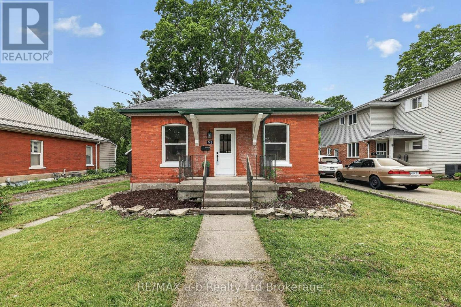 91 Winniett Street, Woodstock, ON, N4S 5Z6