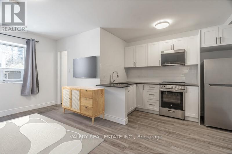 D8-608 Church Street, Toronto, ON, M4Y 2E7 - 2