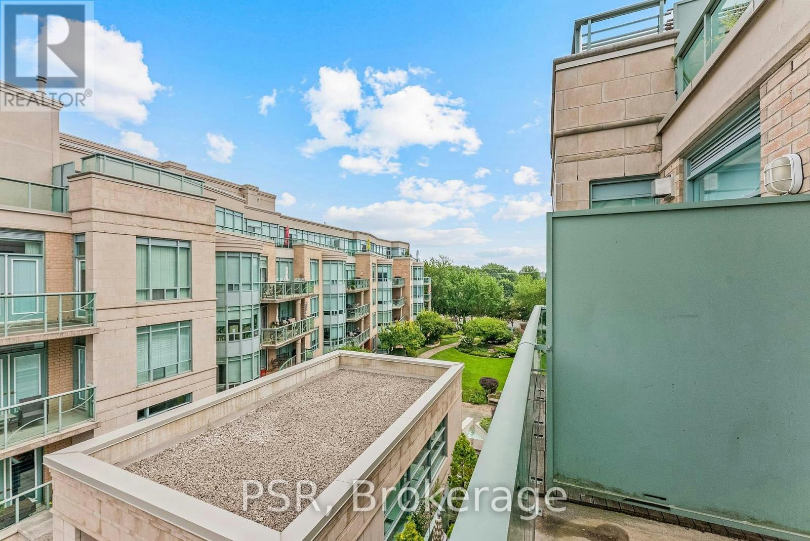 423-9 Boardwalk Drive, Toronto, ON, M4L 6T1 - 25