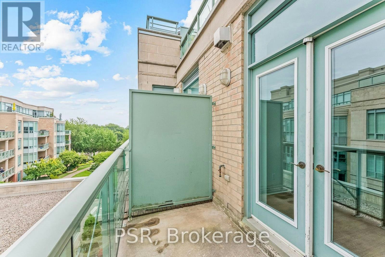 423-9 Boardwalk Drive, Toronto, ON, M4L 6T1 - 28