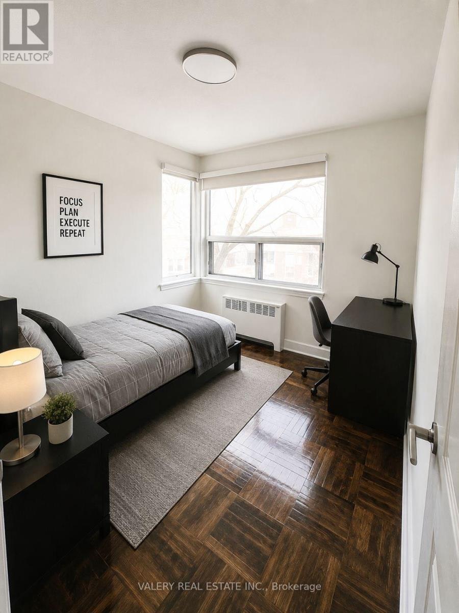 C1-3015 Queen Street E, Toronto, ON - 7