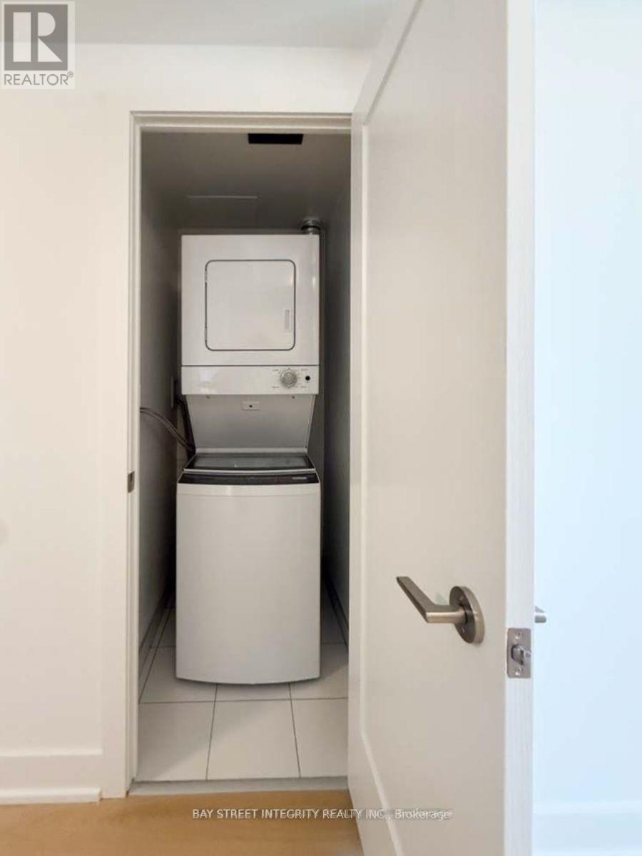 420-2545 Simcoe Street N, Oshawa, ON, L1L 0W3 - 5
