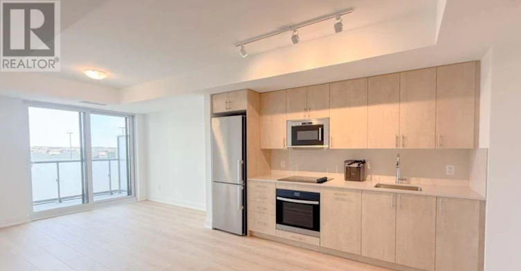 420-2545 Simcoe Street N, Oshawa, ON, L1L 0W3 - 2