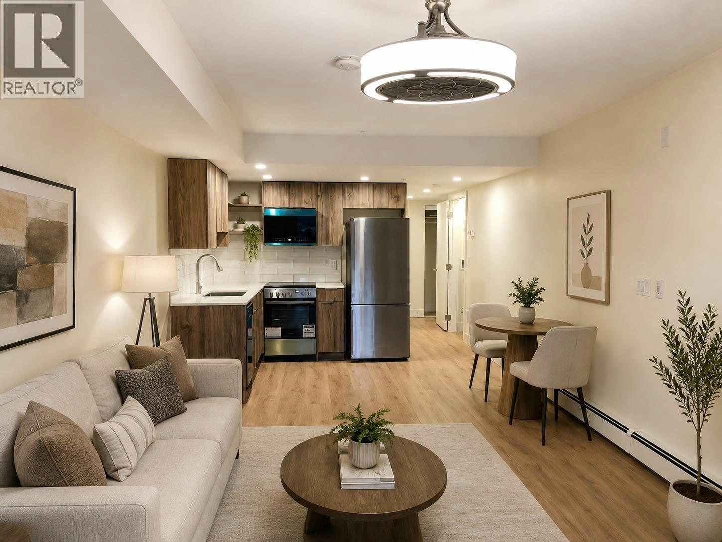 928 Commercial Drive, Vancouver, BC, V5L 3W7 - 8