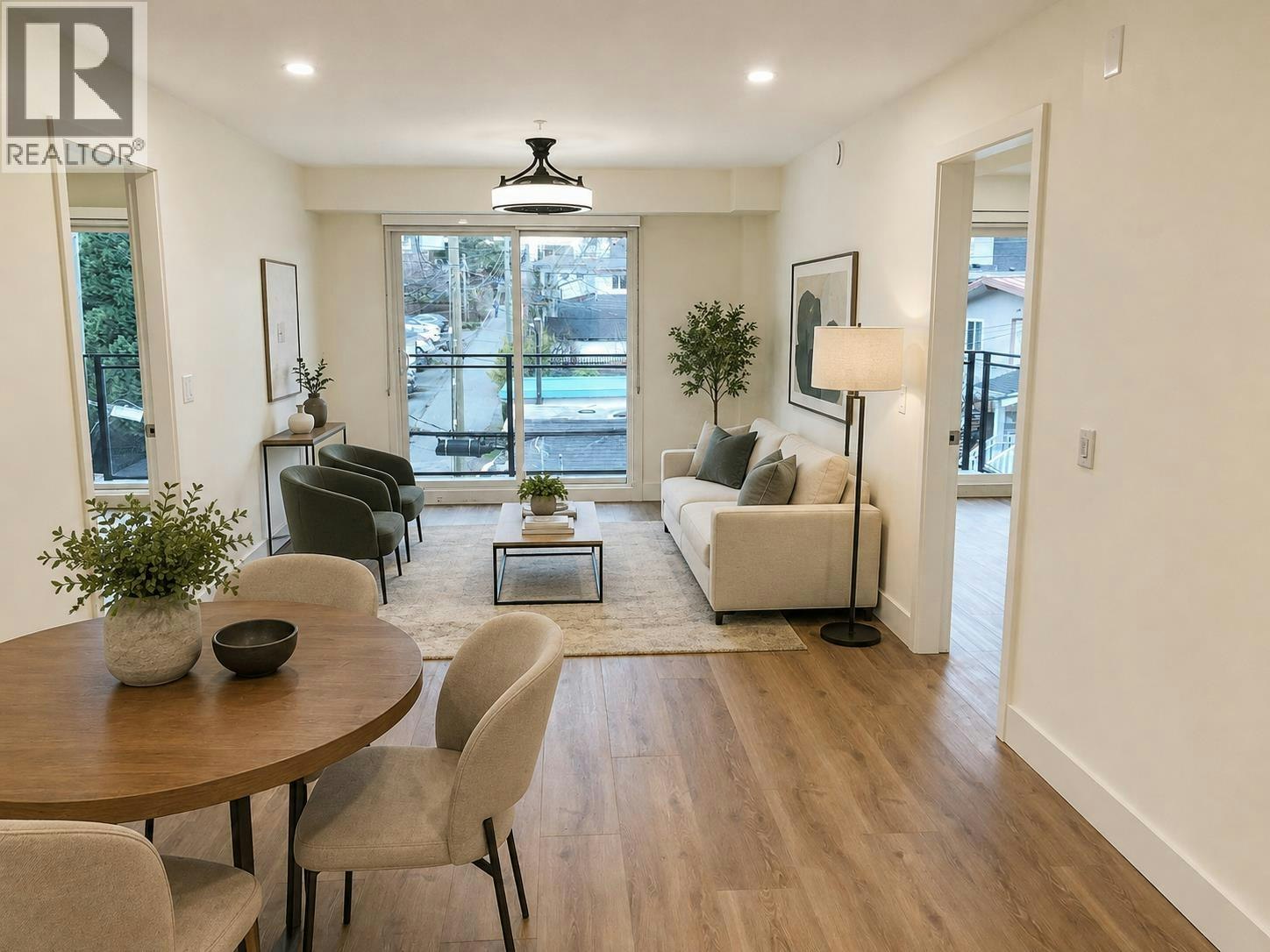 928 Commercial Drive, Vancouver, BC, V5L 3W7 - 7