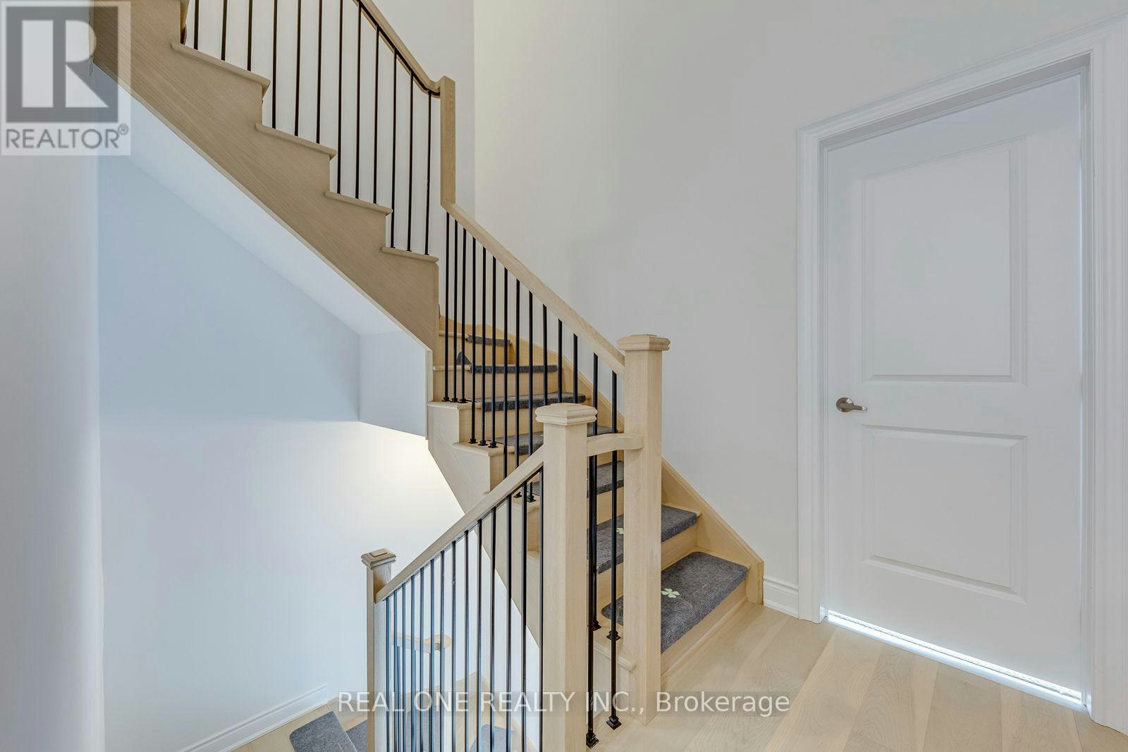 3069 Perkins Way, Oakville, ON, L6H 7Z4 - 25
