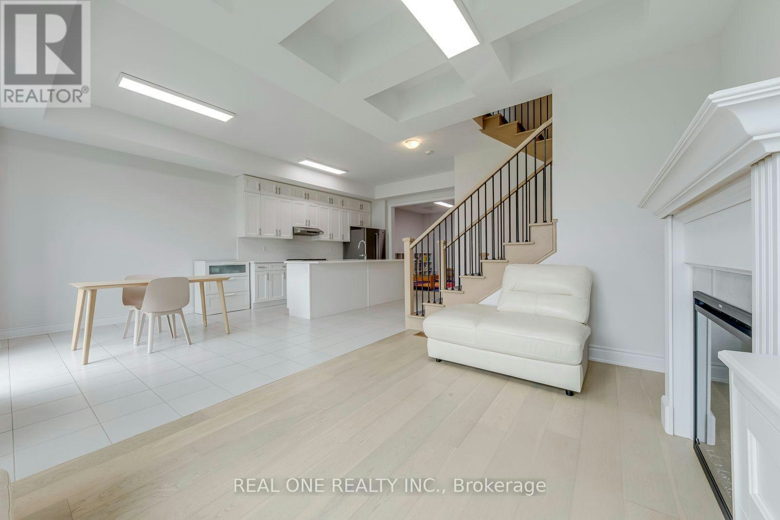 3069 Perkins Way, Oakville, ON, L6H 7Z4 - 21