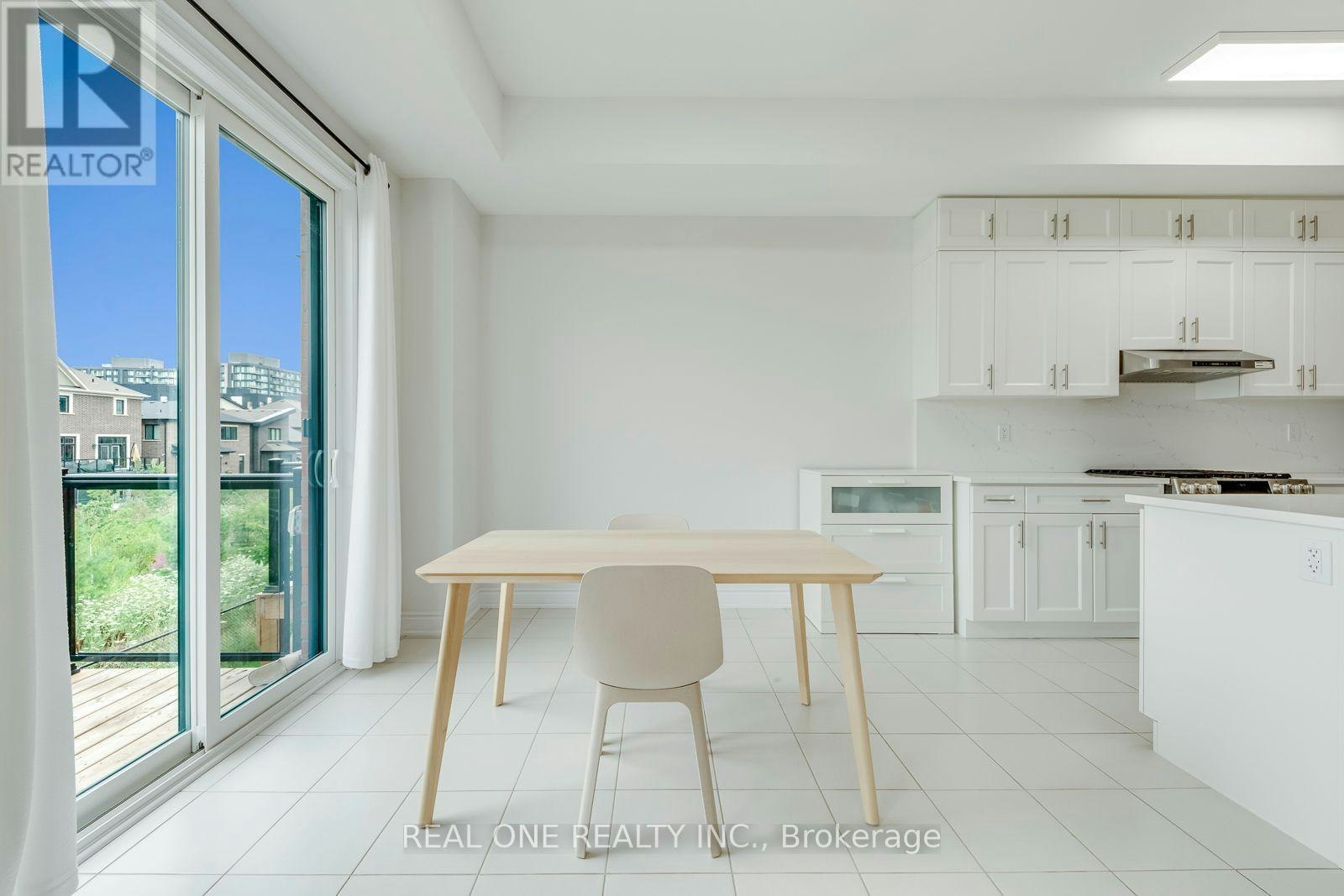 3069 Perkins Way, Oakville, ON, L6H 7Z4 - 15