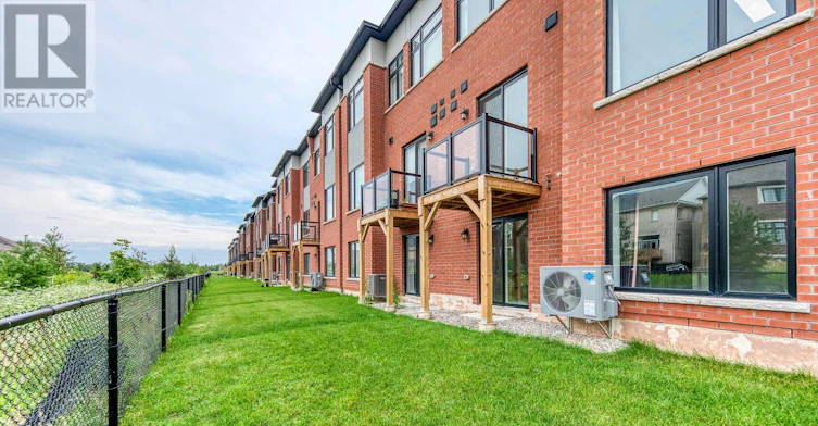 3069 Perkins Way, Oakville, ON, L6H 7Z4 - 47