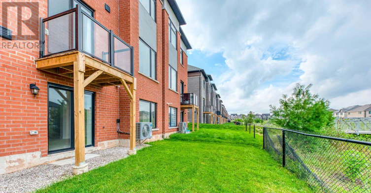 3069 Perkins Way, Oakville, ON, L6H 7Z4 - 48