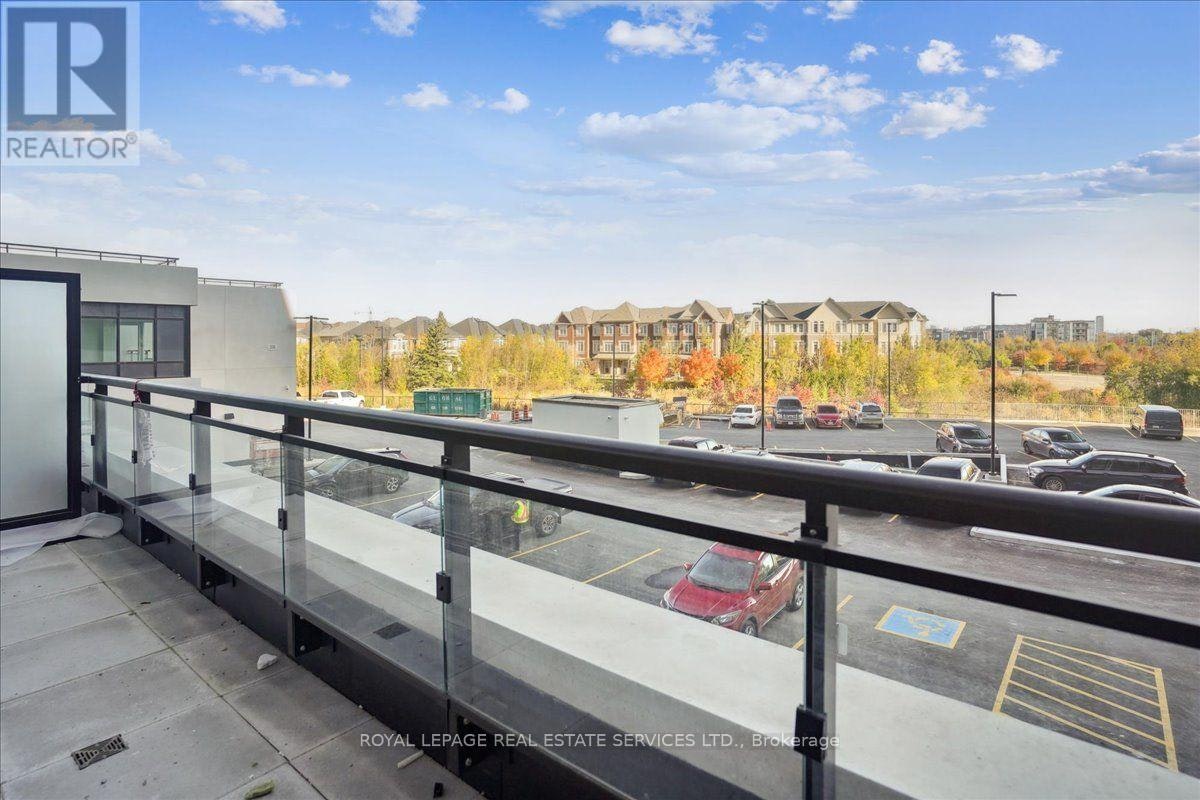 239-395 Dundas Street W, Oakville, ON, L6M 4M2 - 13