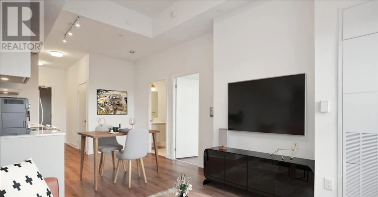 239-395 Dundas Street W, Oakville, ON, L6M 4M2 - 3