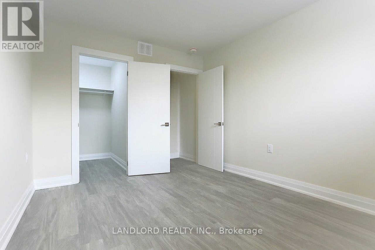 LOWER-2071 Keele Street, Toronto, ON, M6M 3Y8 - 26