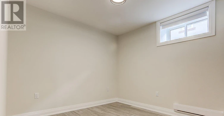 LOWER-2071 Keele Street, Toronto, ON, M6M 3Y8 - 23