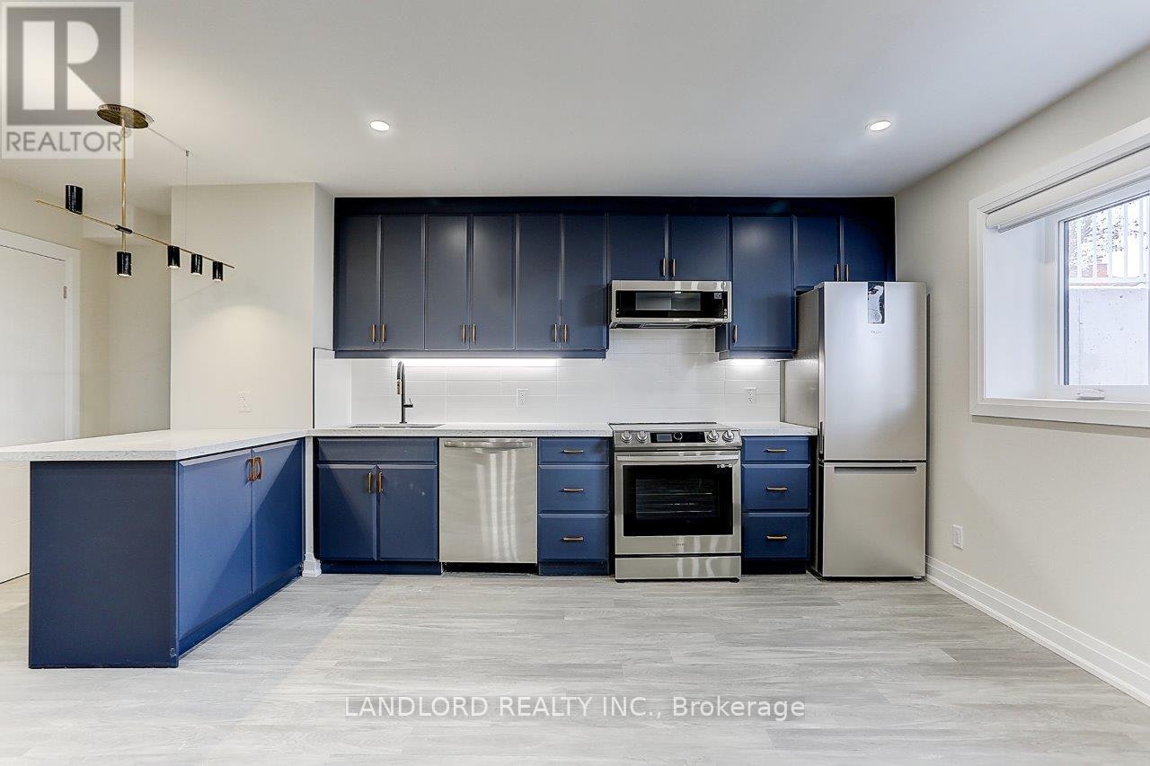 LOWER-2071 Keele Street, Toronto, ON, M6M 3Y8 - 13