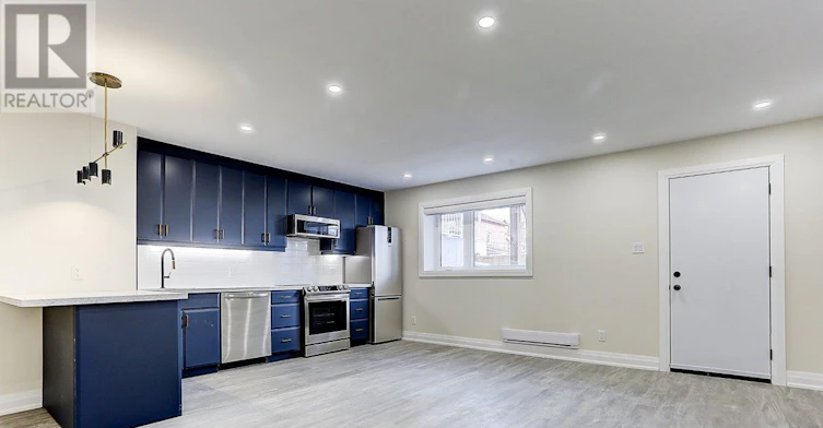 LOWER-2071 Keele Street, Toronto, ON, M6M 3Y8 - 11