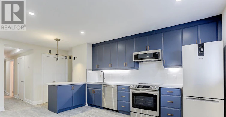 LOWER-2071 Keele Street, Toronto, ON, M6M 3Y8 - 14