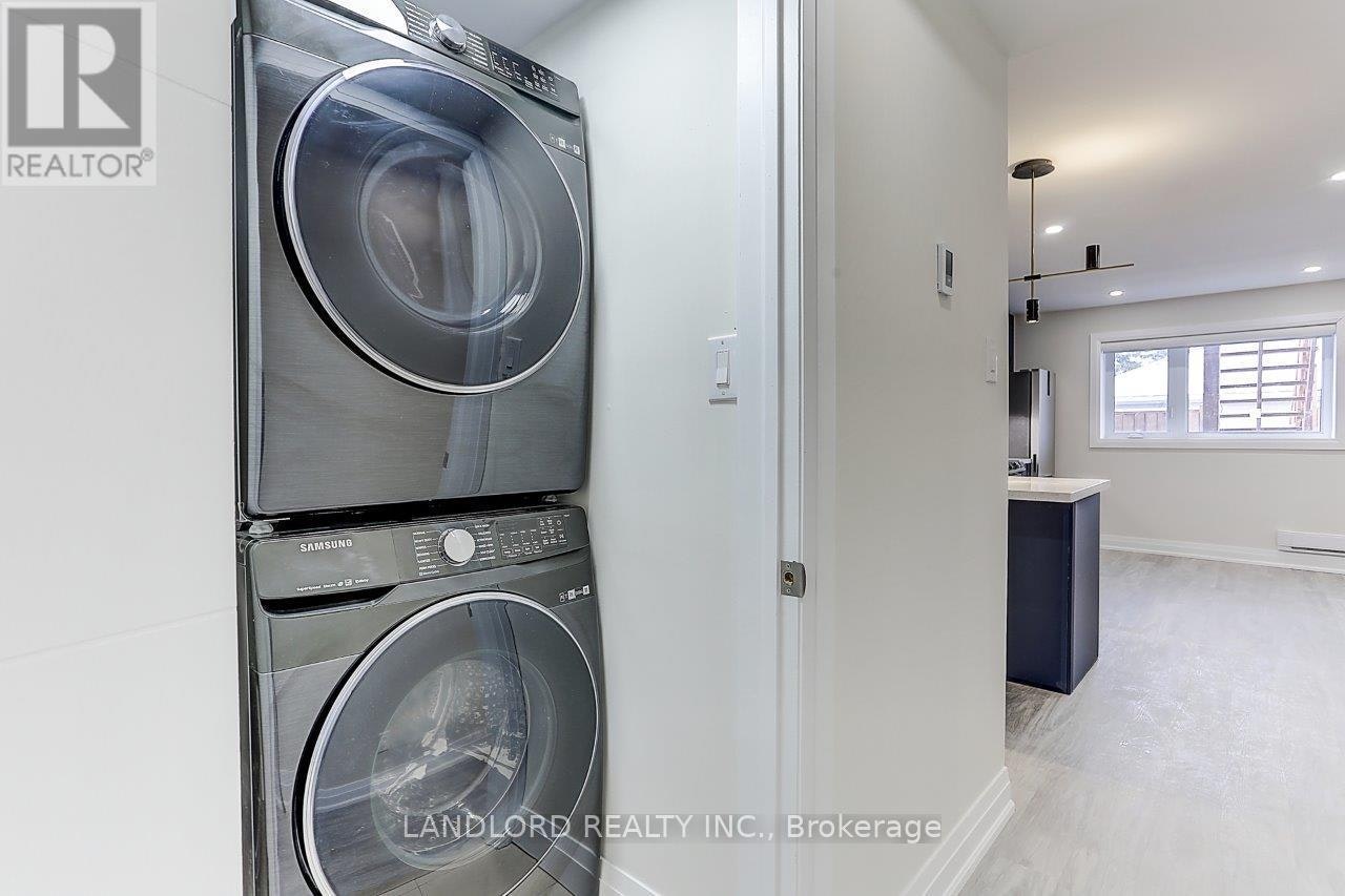 LOWER-2071 Keele Street, Toronto, ON, M6M 3Y8 - 20