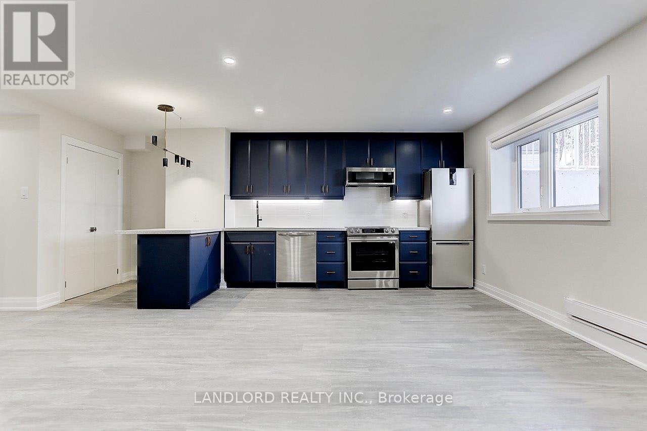 LOWER-2071 Keele Street, Toronto, ON, M6M 3Y8 - 10