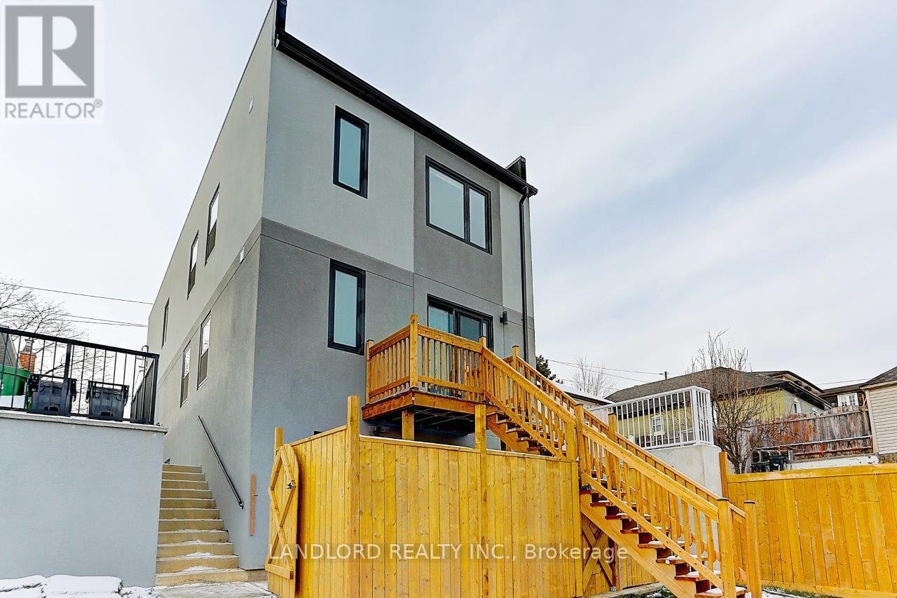 LOWER-2071 Keele Street, Toronto, ON, M6M 3Y8 - 4