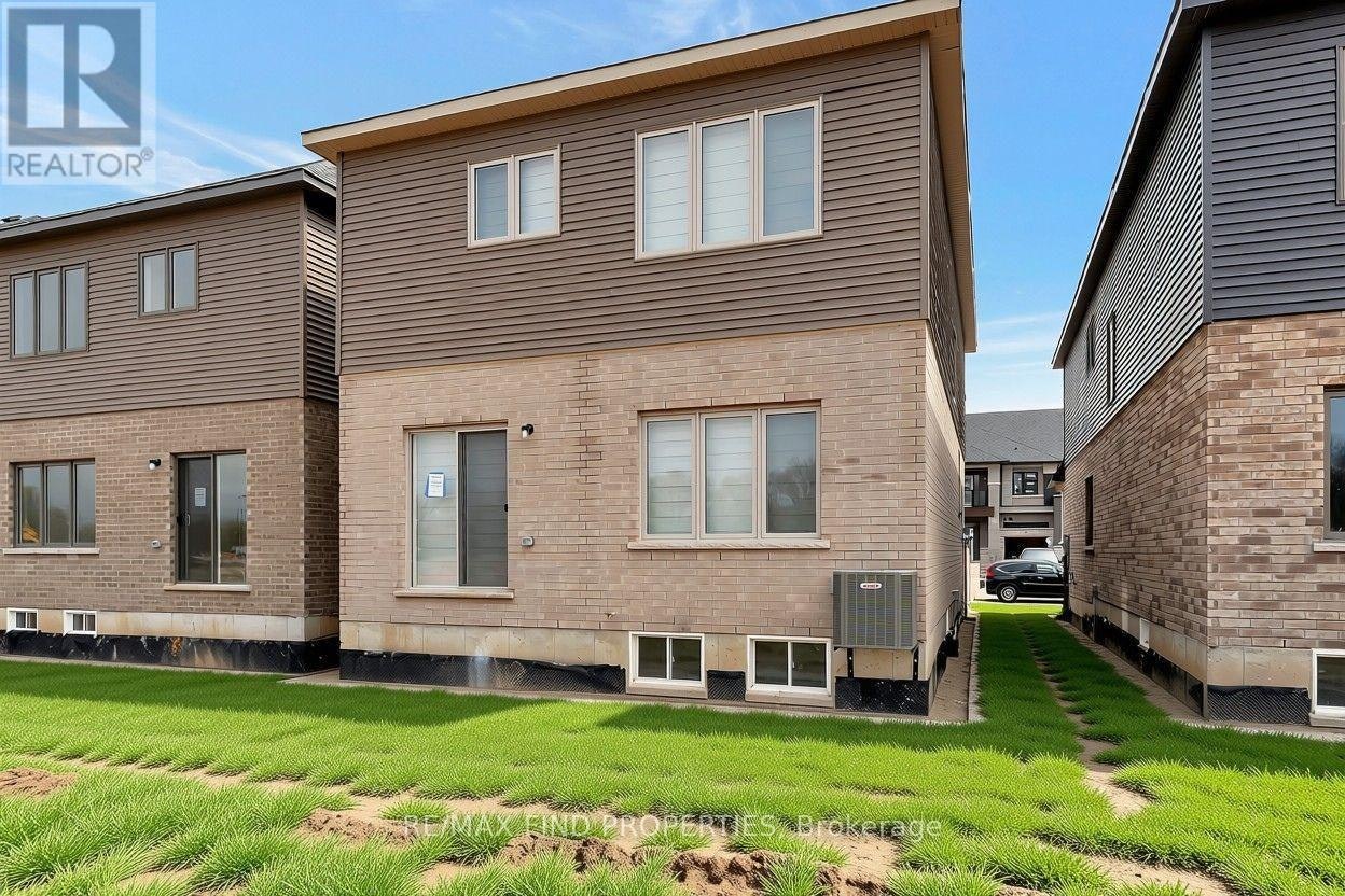 21 Dennis Avenue, Brantford, ON, N3V 0C1 - 34