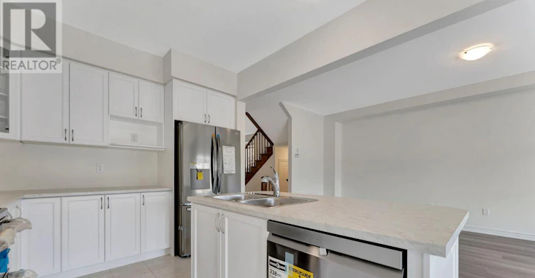 21 Dennis Avenue, Brantford, ON, N3V 0C1 - 14