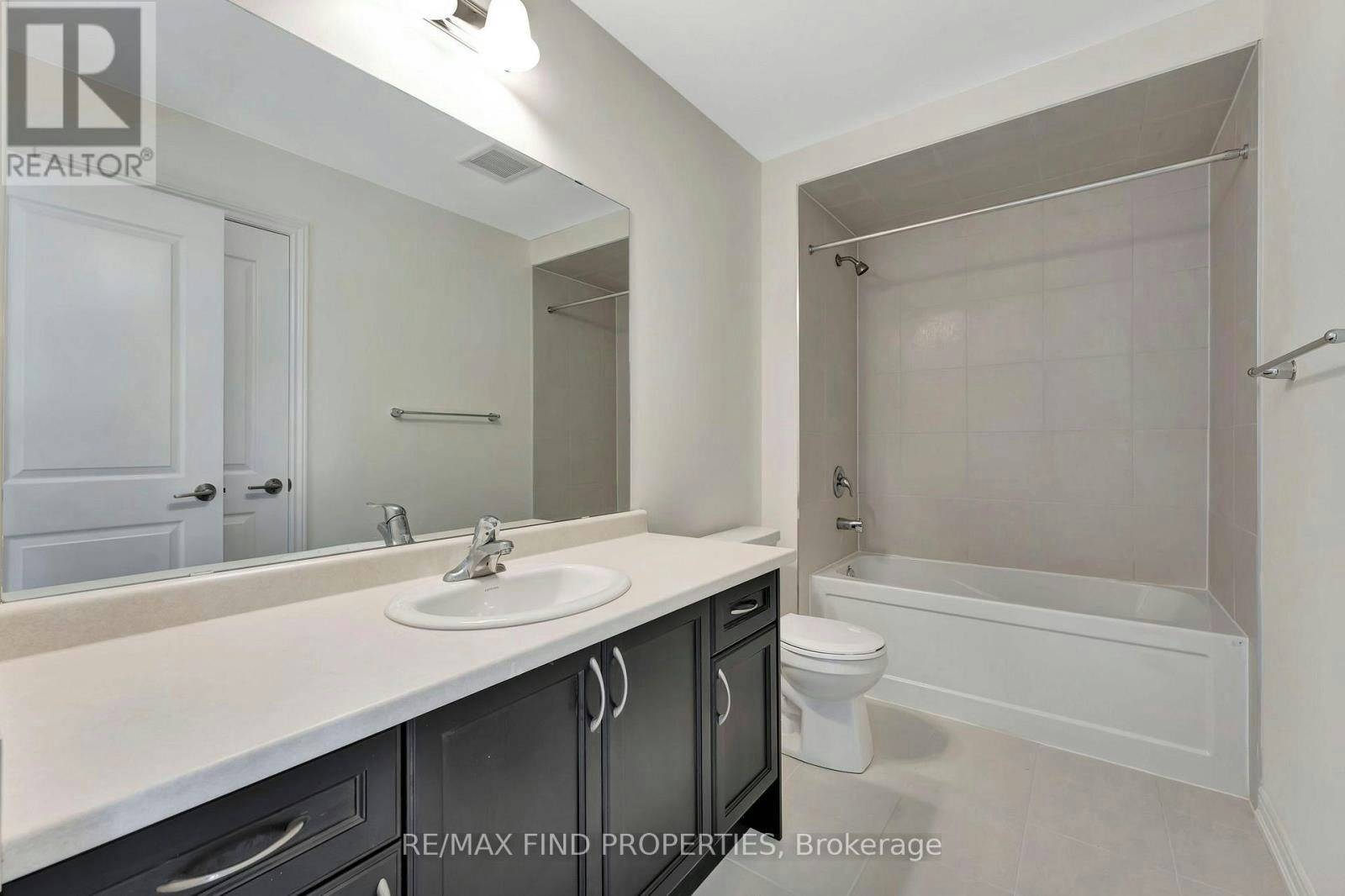 21 Dennis Avenue, Brantford, ON, N3V 0C1 - 28