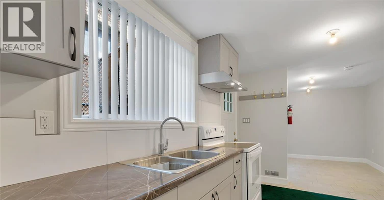 BASEMENT-881 Parent Avenue, Windsor, ON, N9A 2C9 - 20