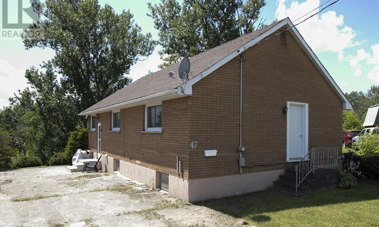 47 Fairview Avenue