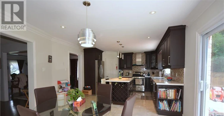 1609 Pilgrims Way, Oakville, ON, L6M 2H2 - 4