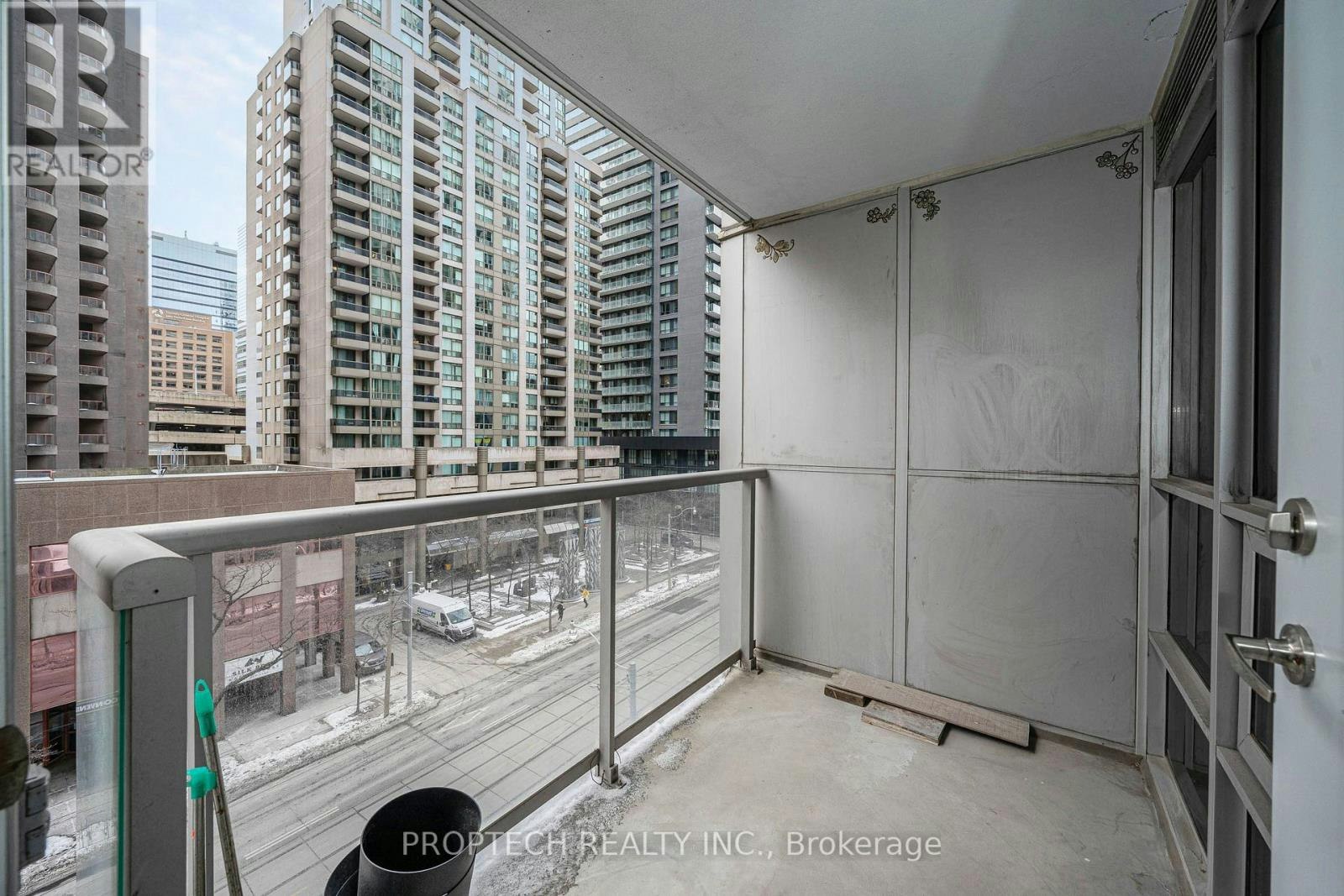 411-761 Bay Street, Toronto, ON, M5G 2R2 - 17