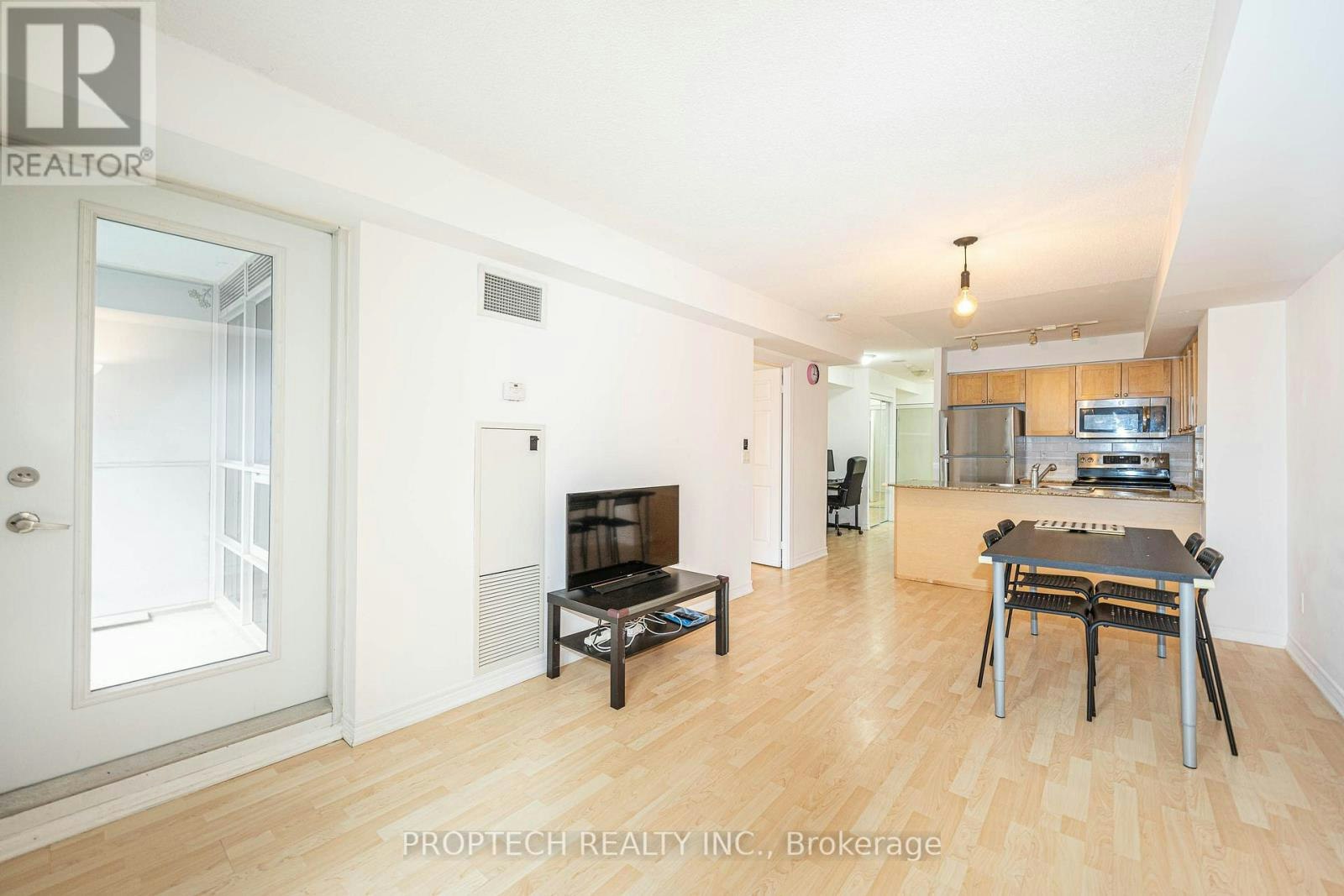 411-761 Bay Street, Toronto, ON, M5G 2R2 - 13